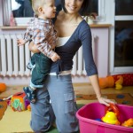 Как научить ребенка убирать игрушки?
